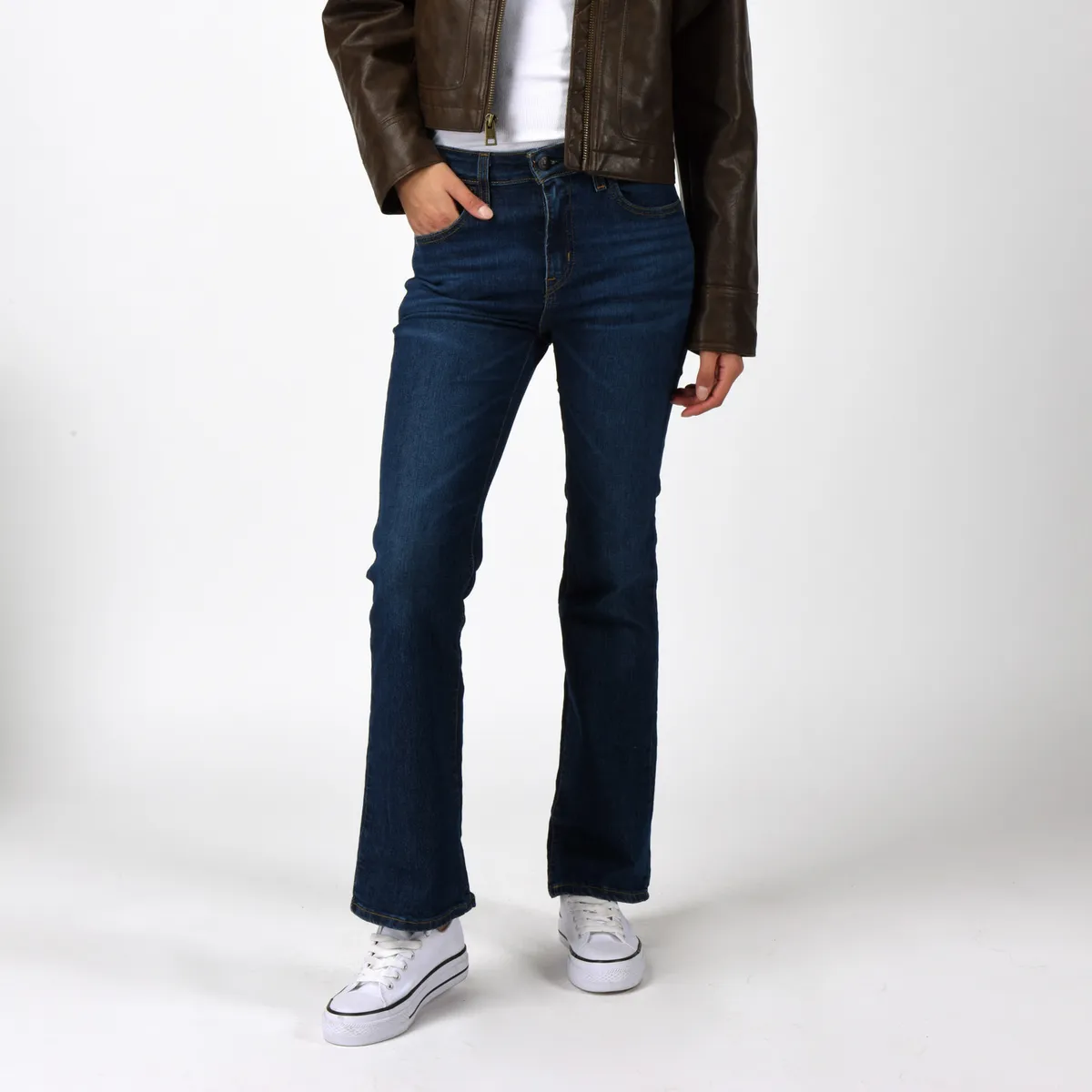 LEVIS - Jeans Boot Cut Tiro Alto  Mujer Levis
