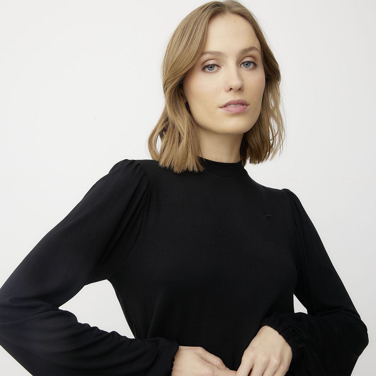 MUTH - Polera Virelia Mujer Muth