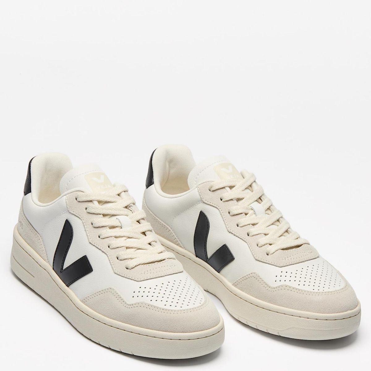 VEJA - V-90 White Black Zapatilla Urbana Hombre Cuero Blanco Veja