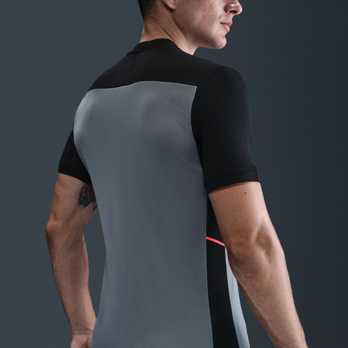 NIKE - Polera Manga Corta Hombre Nike