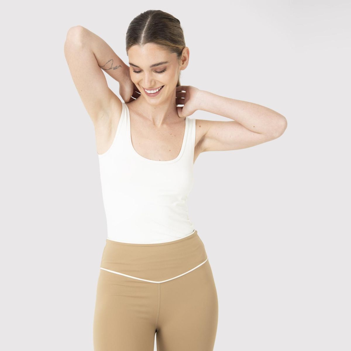 BSOUL - Polera Sin Mangas Tank Seamless Training Mujer Bsoul