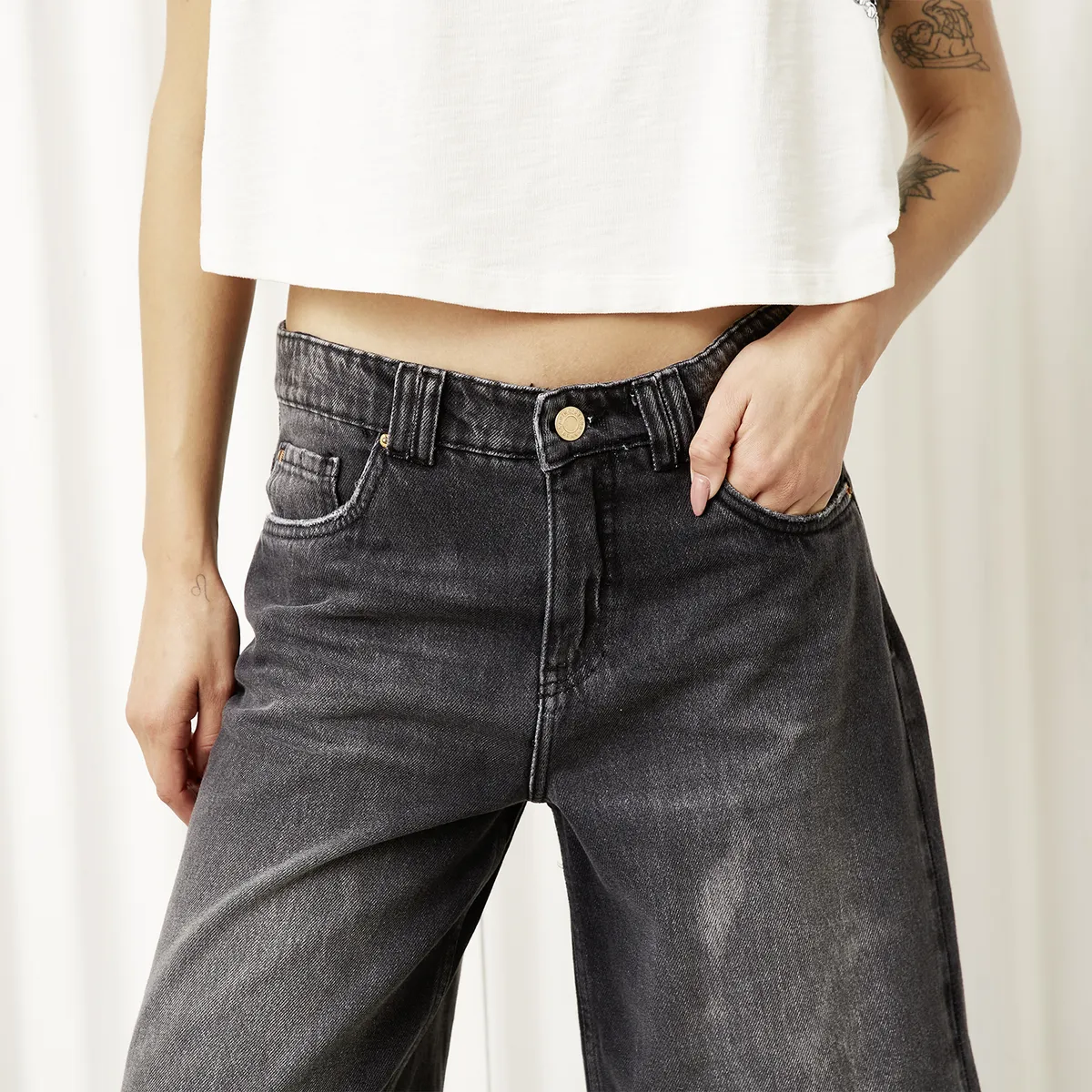 AMERICANINO - Short Básico Tiro Medio Mujer Americanino