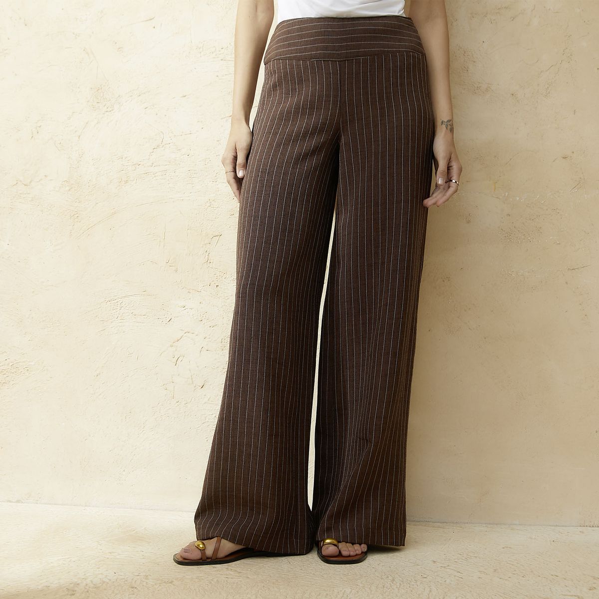 BASEMENT - Pantalón Regular Tiro Medio Mujer Basement