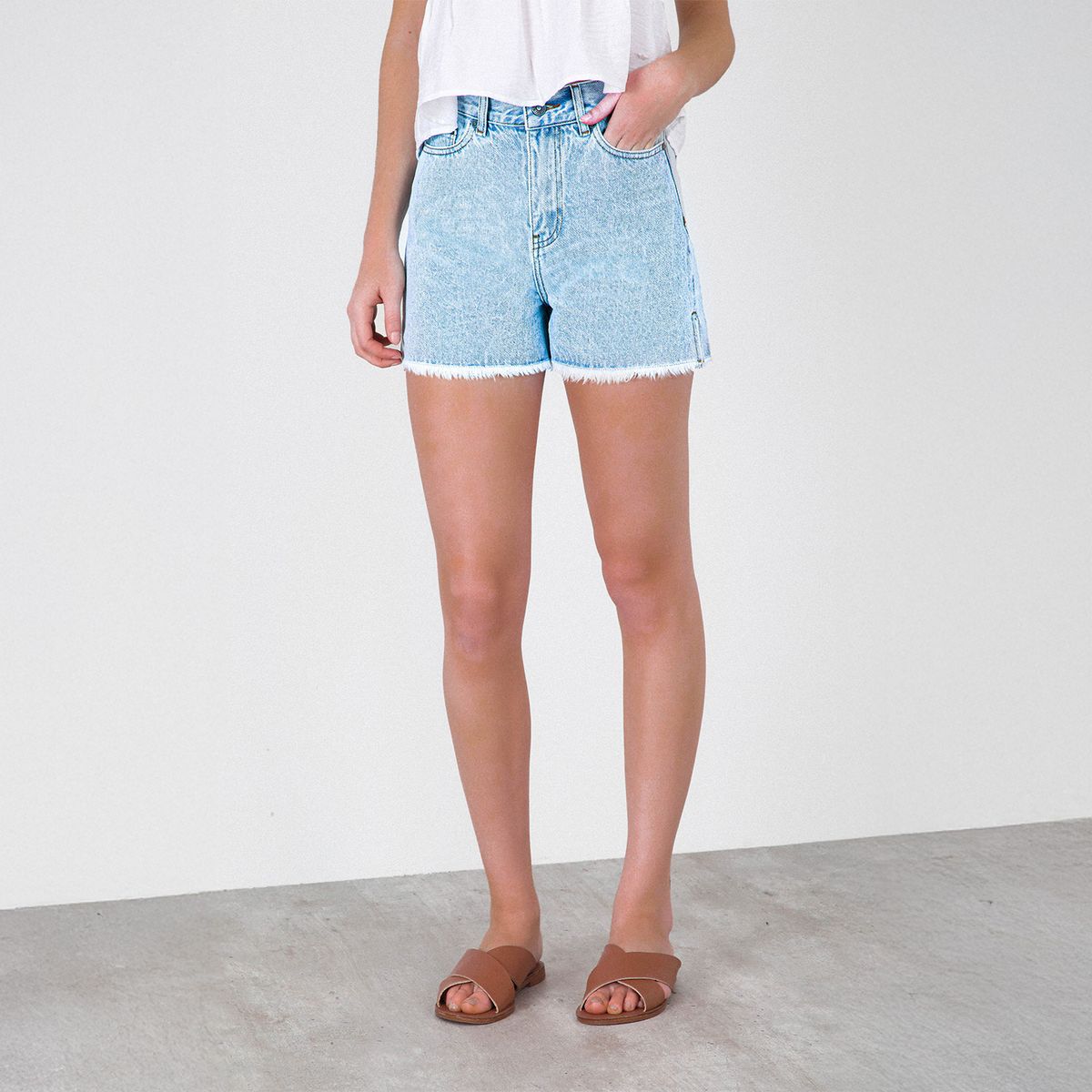 RAINDOOR - Short Regular Tiro Medio Mujer Raindoor