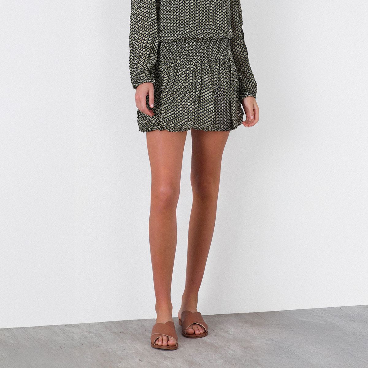 RAINDOOR - Falda Globo x Josefa Sáez Raindoor