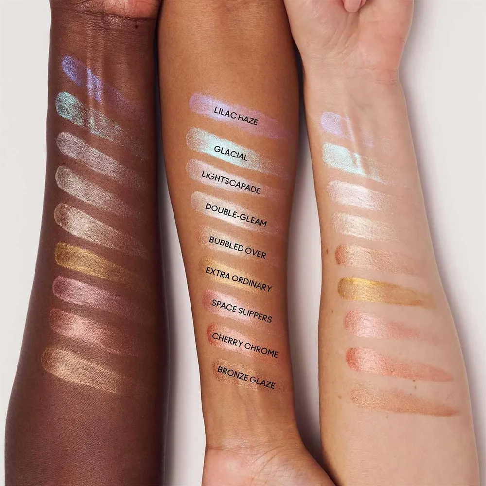 MAC Skinfinish Lightstruck Liquid Highlighter Space Slippers, foto 4