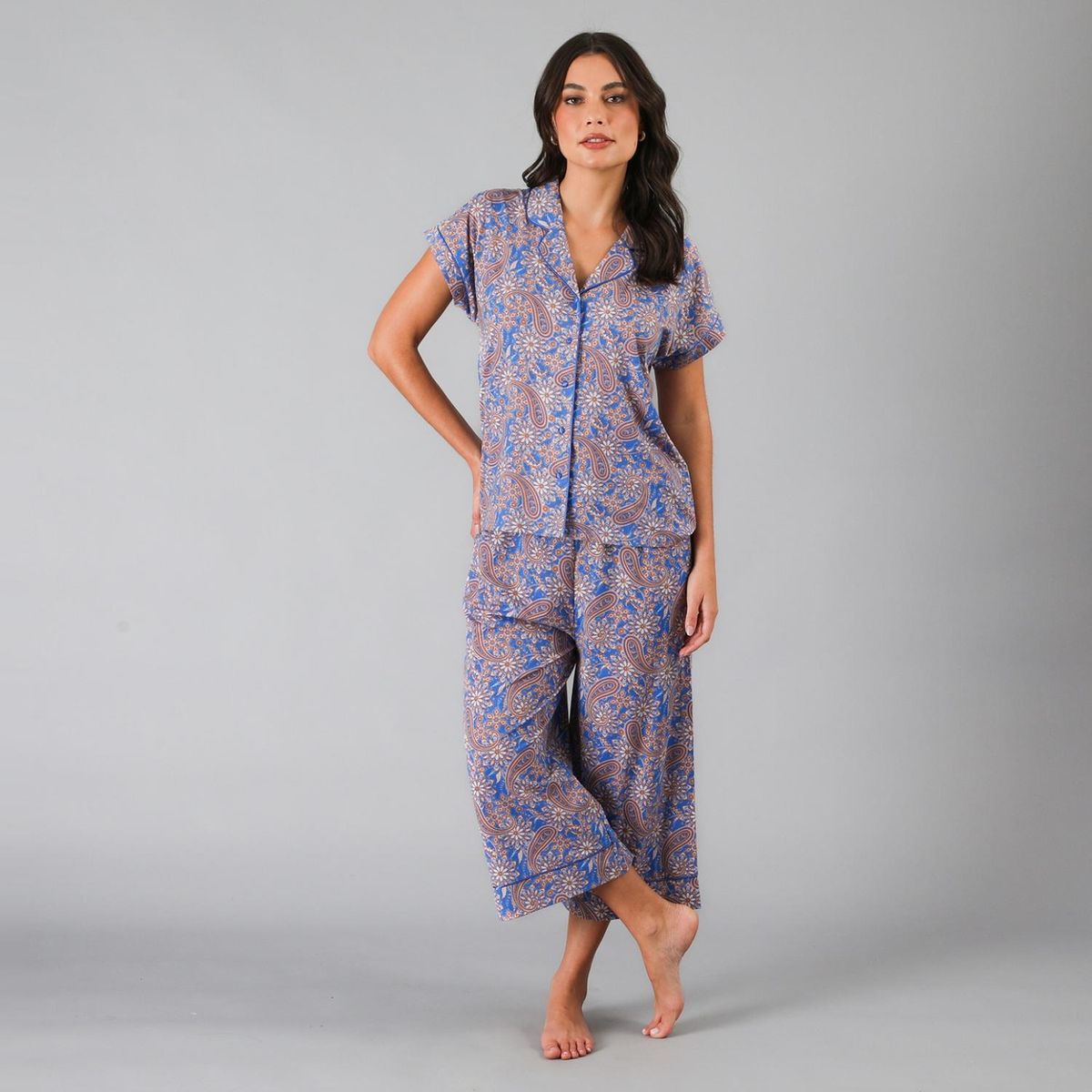 FLORES - Set Top Camisero + Capri Palazzo Mujer Flores