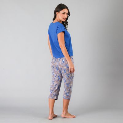 Imagen 2 del producto Set Top + Capri Mujer