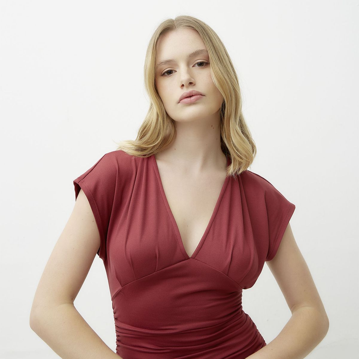 SYBILLA - Polera Sin Manga Mujer Sybilla