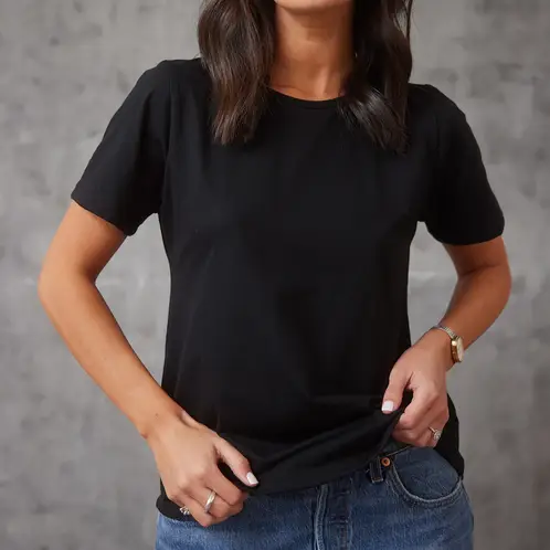 JOYFITTERS - Polera Manga Corta Algodón Mujer