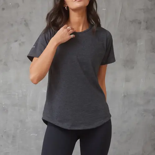 JOYFITTERS - Polera Manga Corta Algodón Mujer