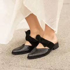 LUAU SHOES - Babucha Capri Mujer Cuero Negro