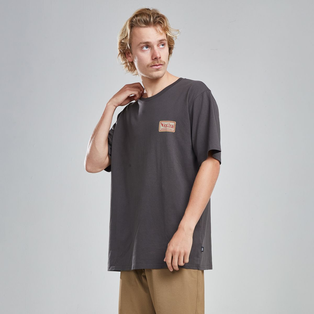 TOKE - Polera Manga Corta Algodón Hombre Toke