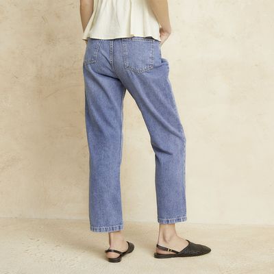 Imagen 2 del producto Jeans Straight Tiro Medio Mujer