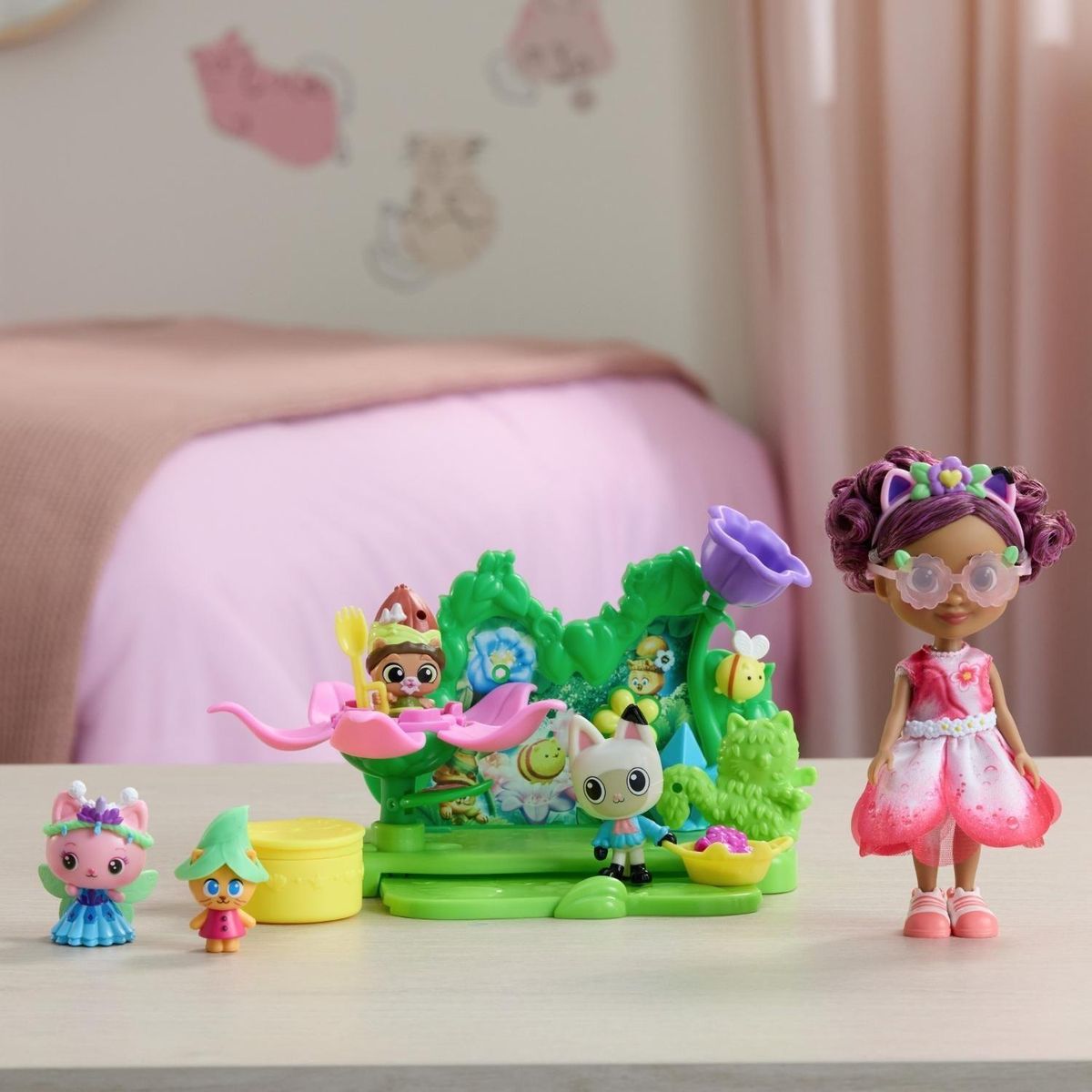 GABBYS DOLLHOUSE - Pelicula Set Jardin De Gabbys Dollhouse