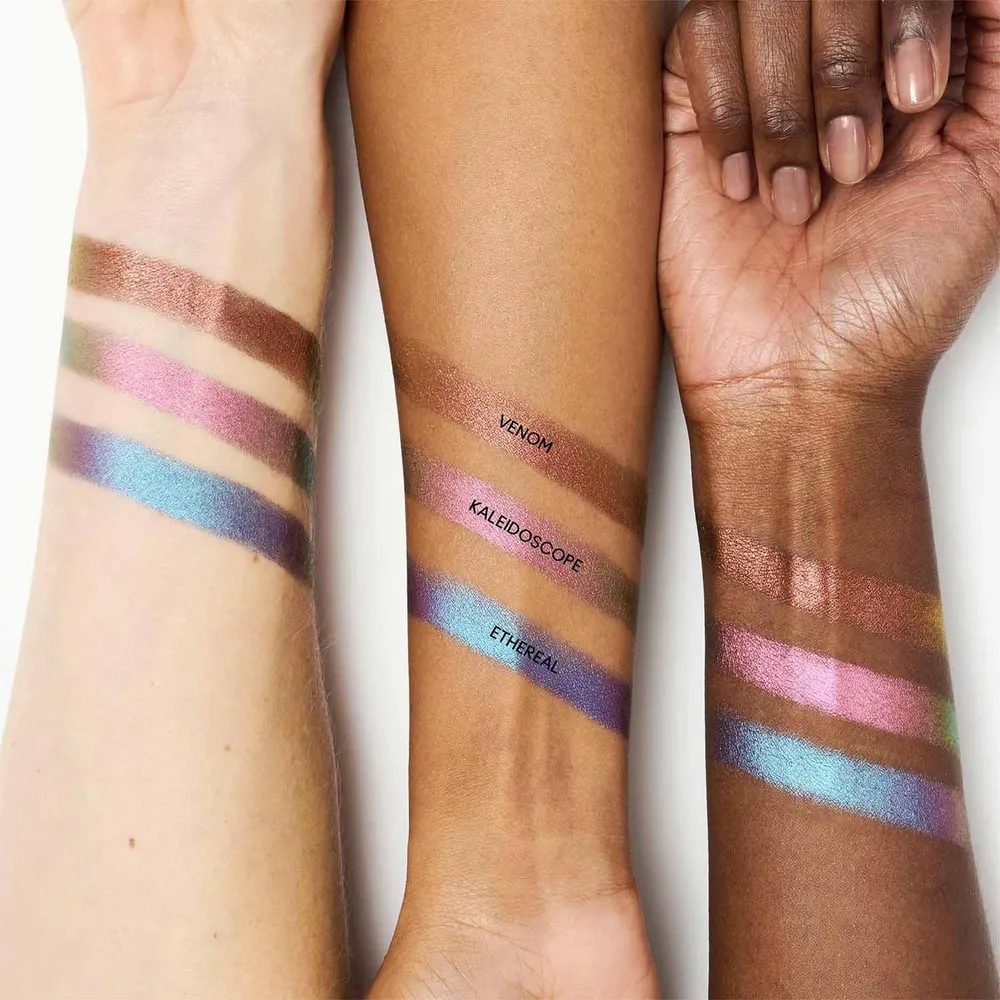 Mac Multichrome Eye Shadow Venom, foto 5