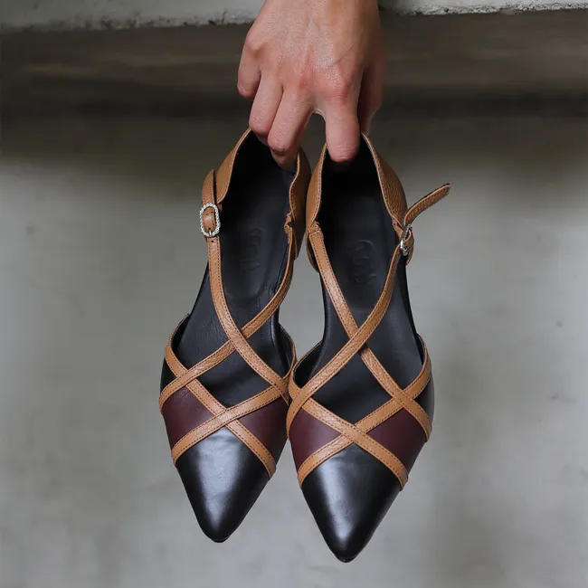 ALBA Y ADELA - Mocasin Mujer Negro Alba y Adela