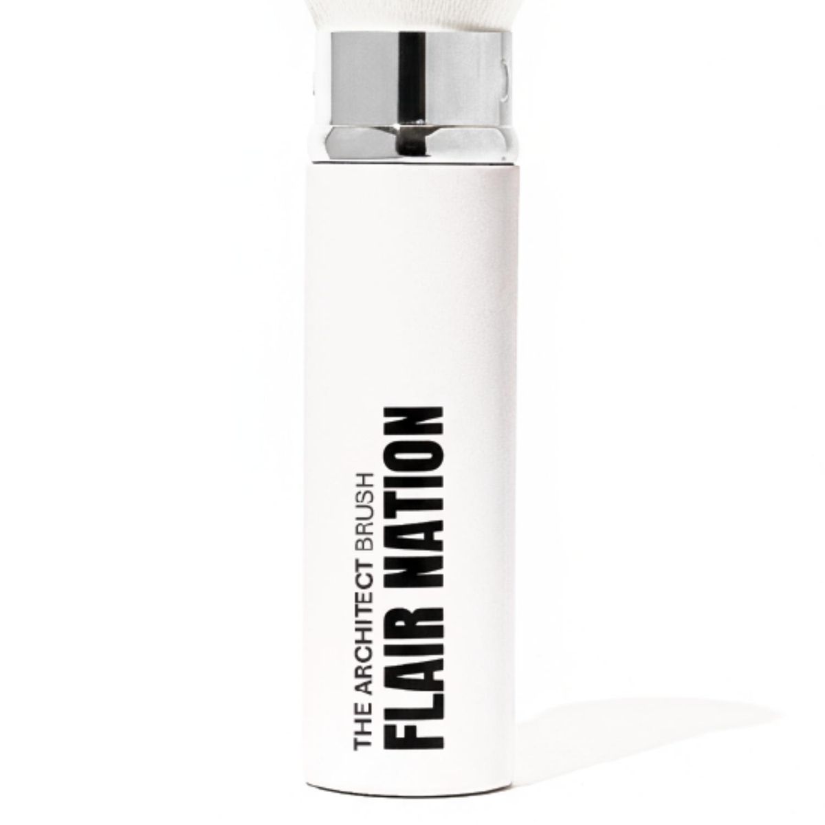 FLAIR NATION - Brocha Retractil Contorno Flair Nation