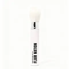 FLAIR NATION - Brocha Retractil Polvo Comp
