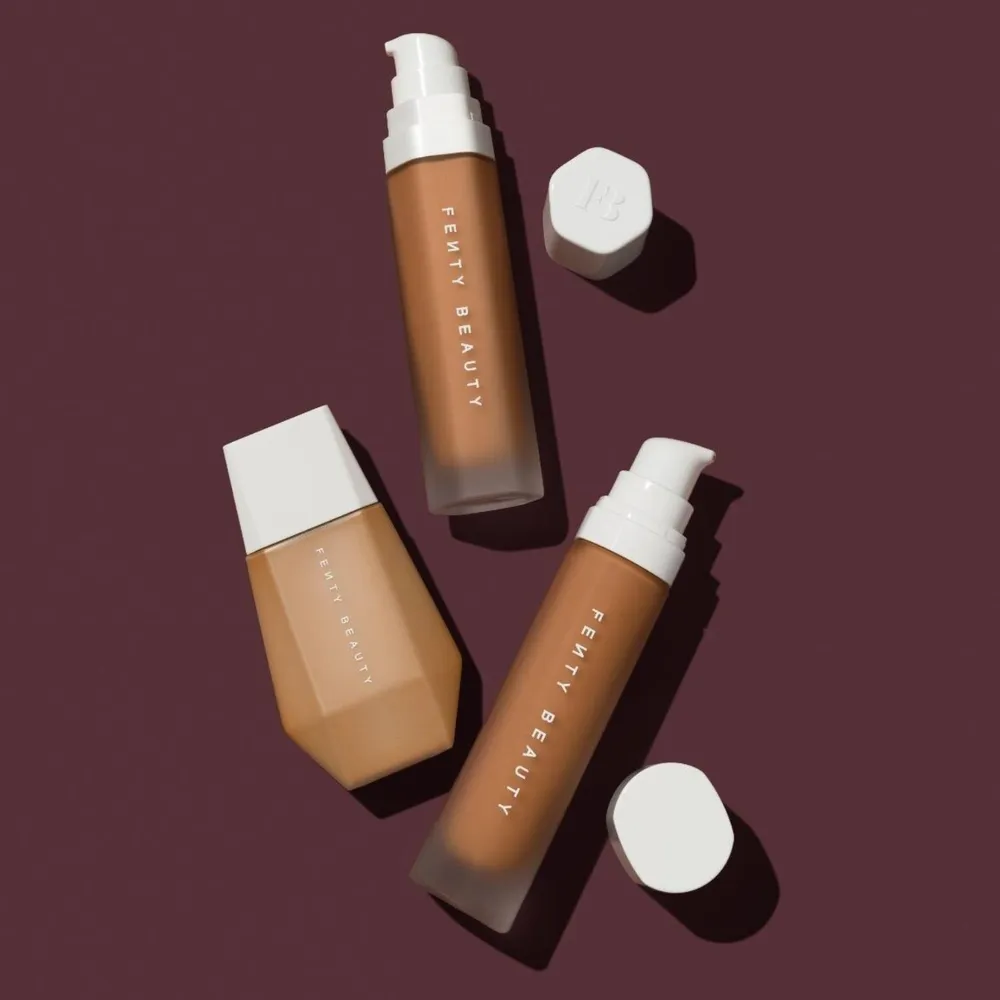 Fenty Beauty Soft'Lit Naturally Luminous Longwear Foundation 130, foto 8