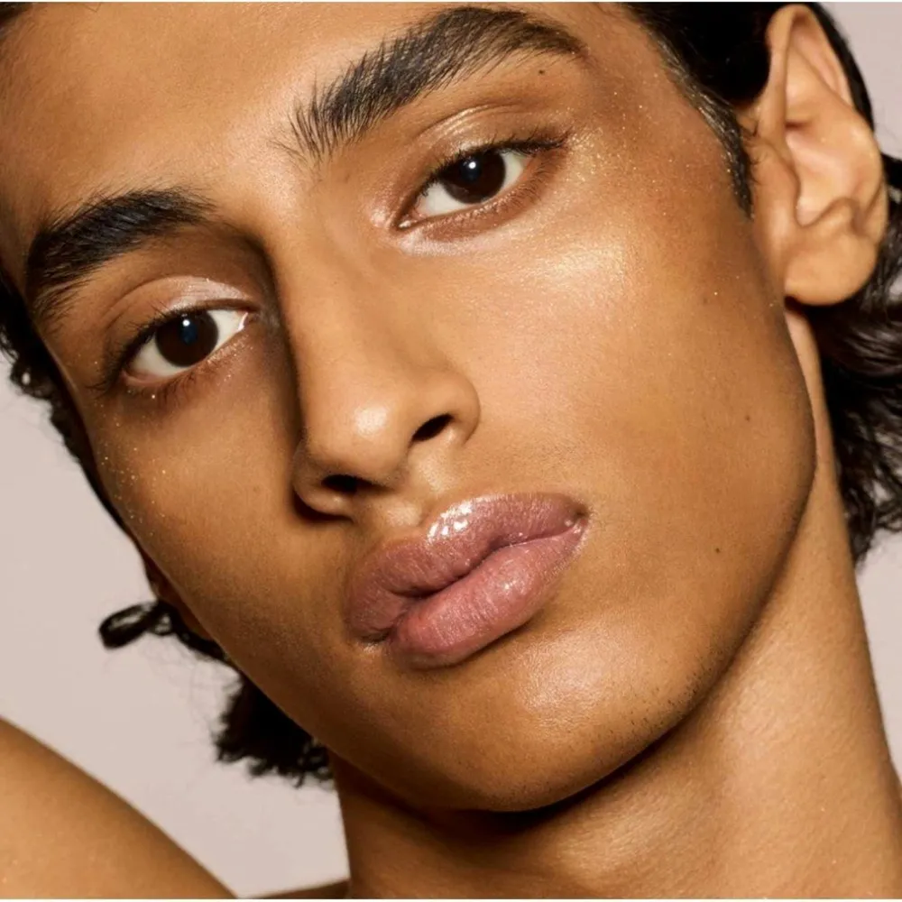 Fenty Beauty Gloss Bomb Fu$$y, foto 7