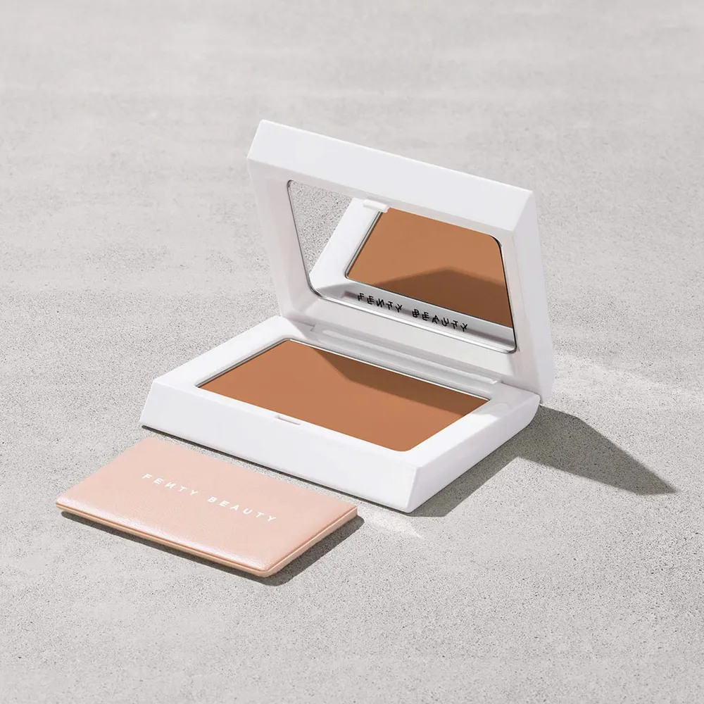 Fenty Beauty Bright Fix Brightening + Blurring Powder Cinnamon, foto 5
