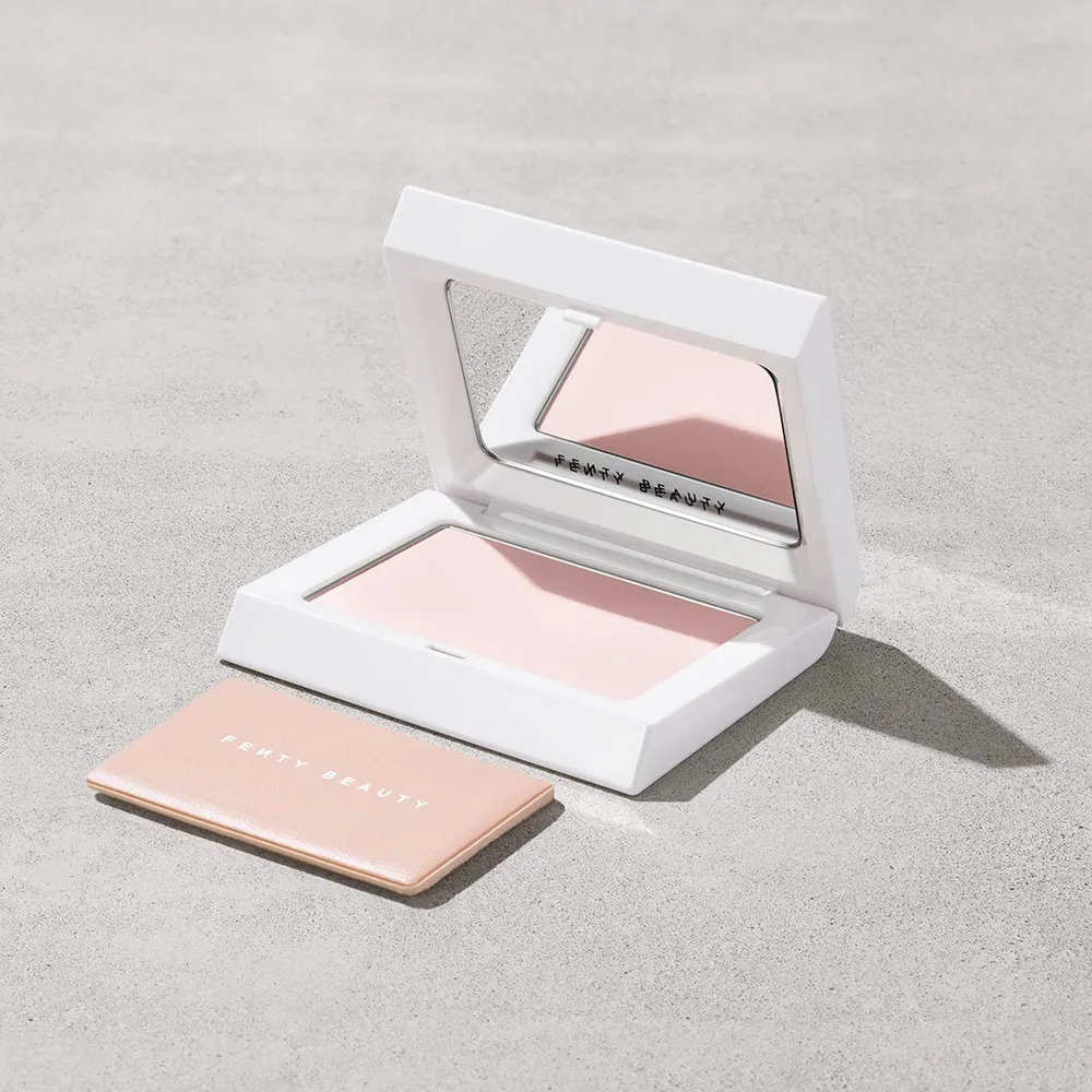 Fenty Beauty Bright Fix Brightening + Blurring Powder Rose Quartz, foto 5