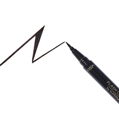 Imagen 2 del producto Flash Cat Eyeliner Black Loreal