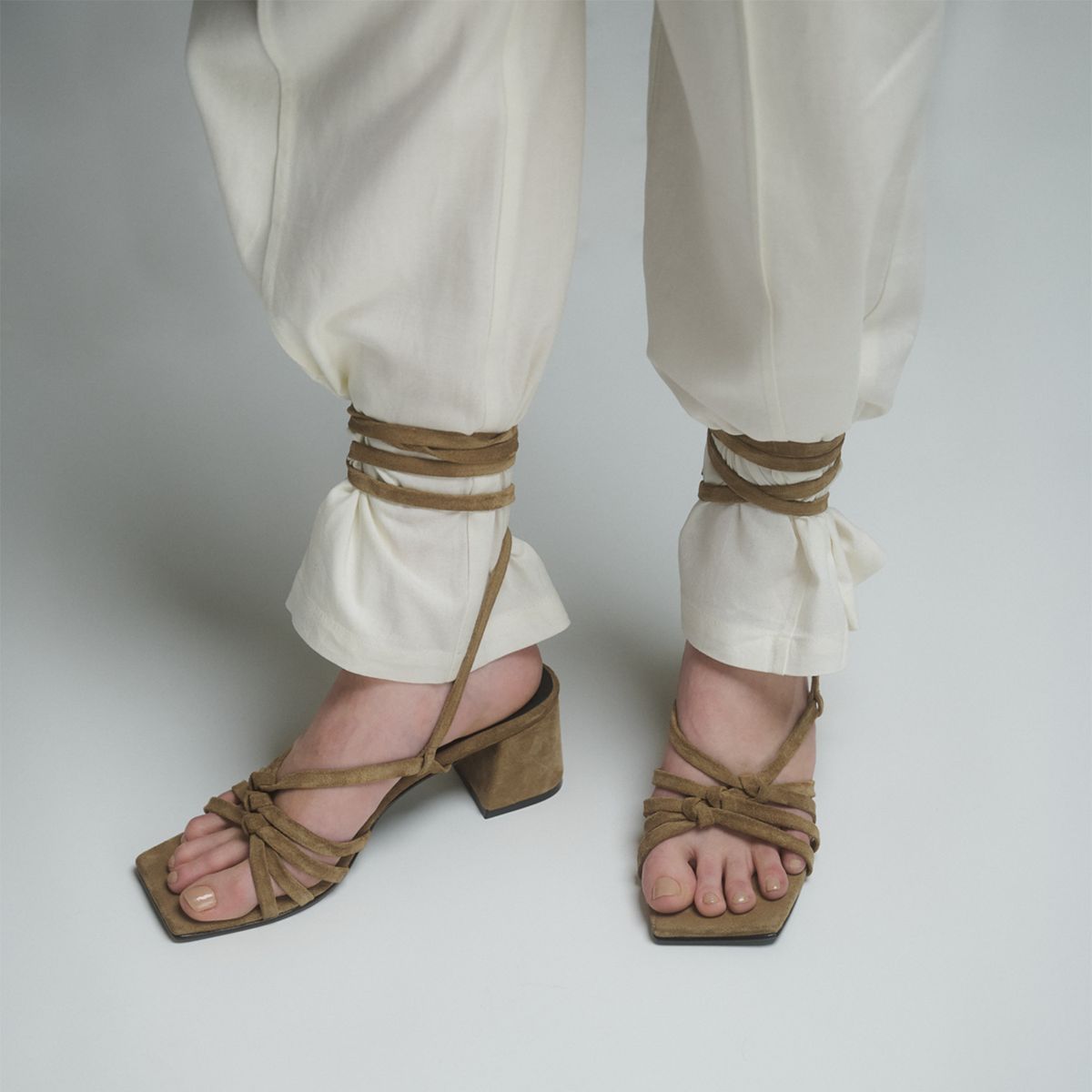 ATHAR - Sandalia Mujer Caramelo Athar