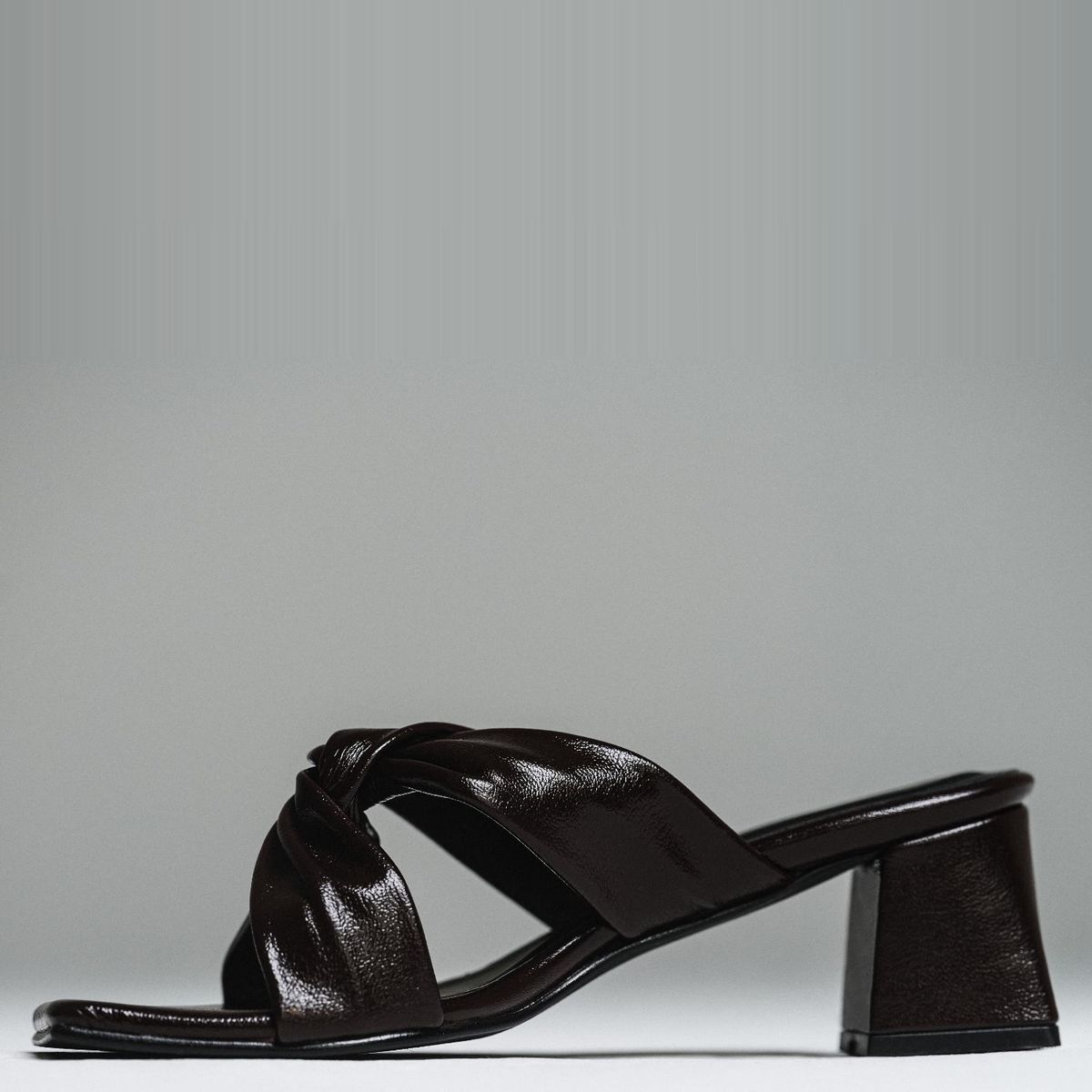 ATHAR - Sandalia Mujer Café Oscuro Athar