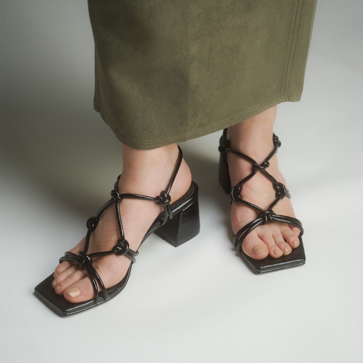 ATHAR - Sandalia Mujer Negro Athar