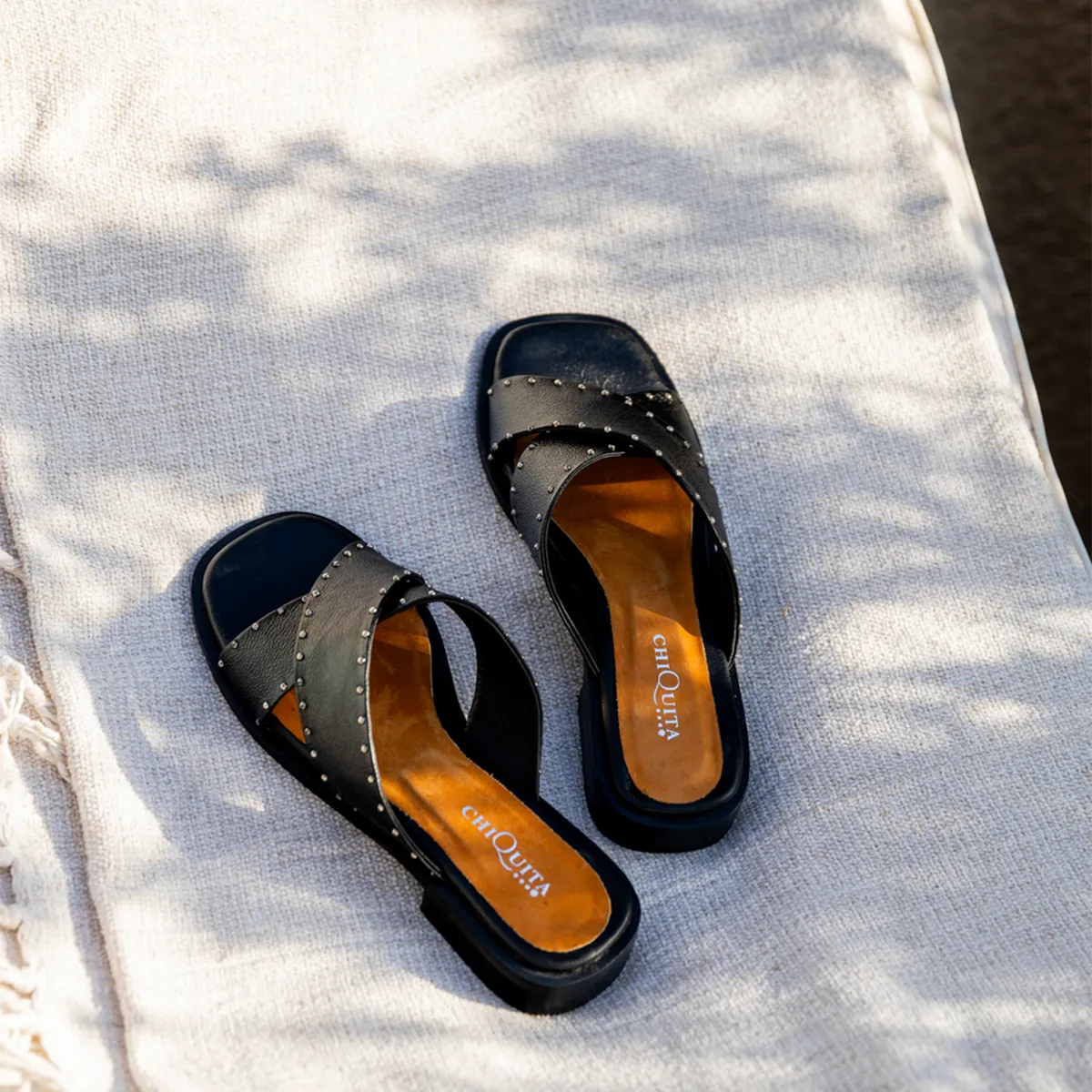 CHIQUITA - Sandalia Mujer Cuero Negro Chiquita