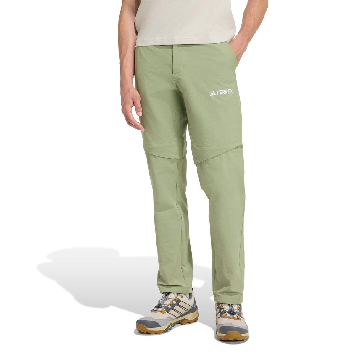  - Pantalón Outdoor Classic Fit Hombre Adidas