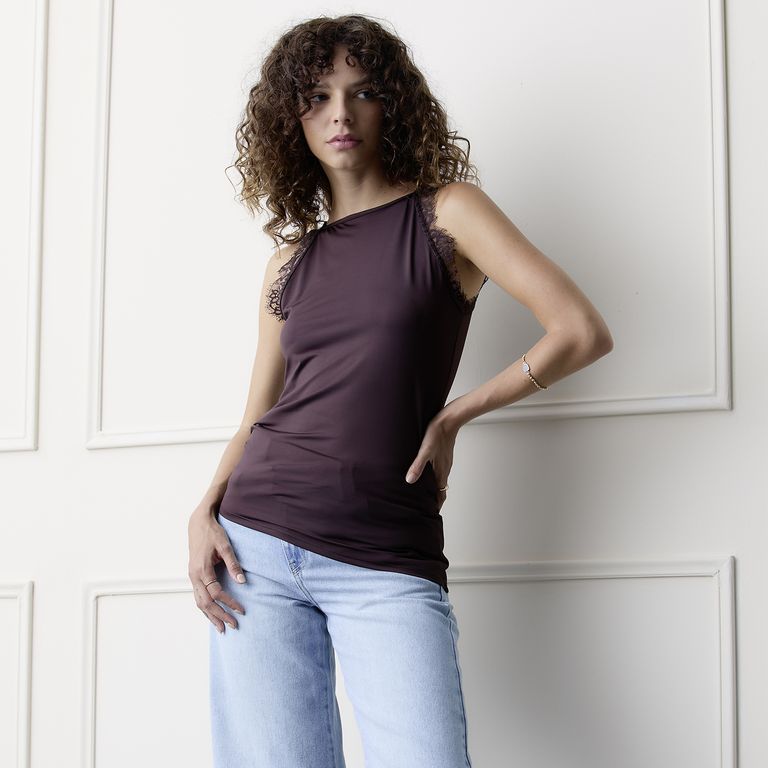 BASEMENT Polera Mujer