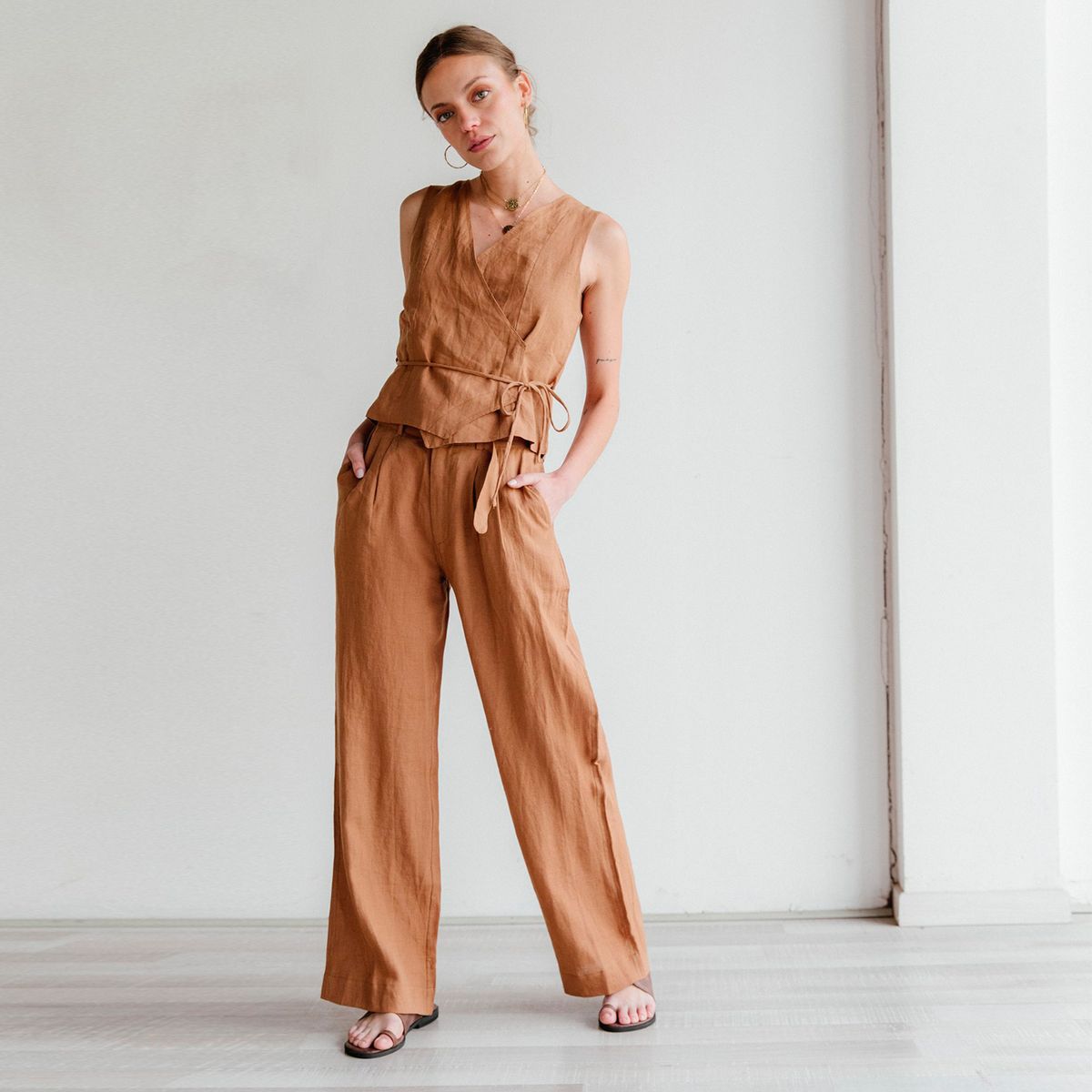 ADEU - Pantalones Tiro Medio Lino Mujer Adeu