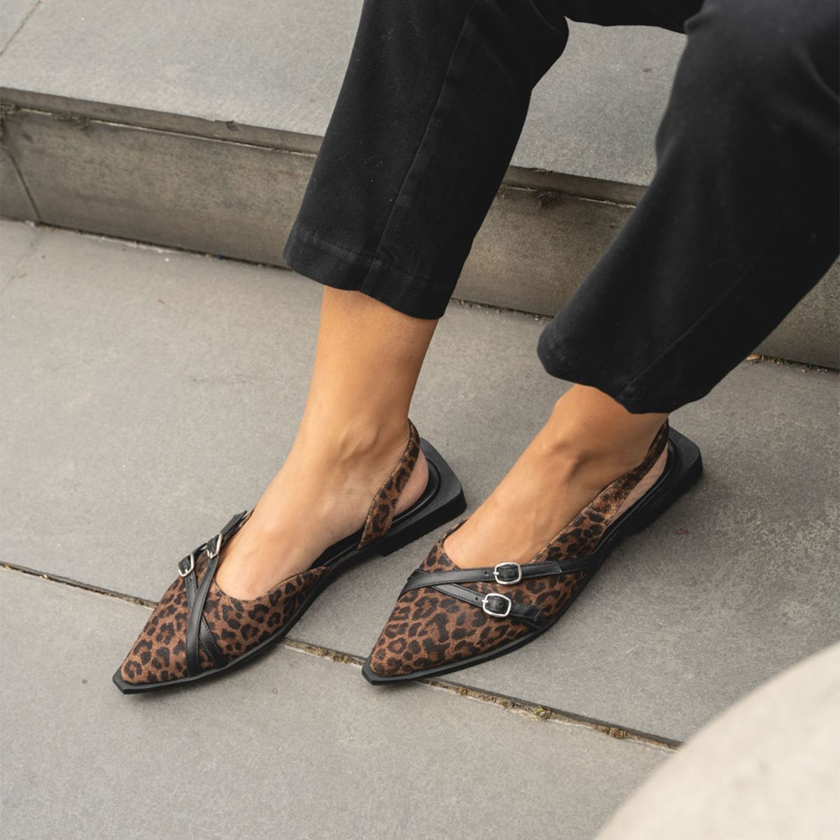 LUAU SHOES - Babucha Maria Mujer Animal Print Luau Shoes