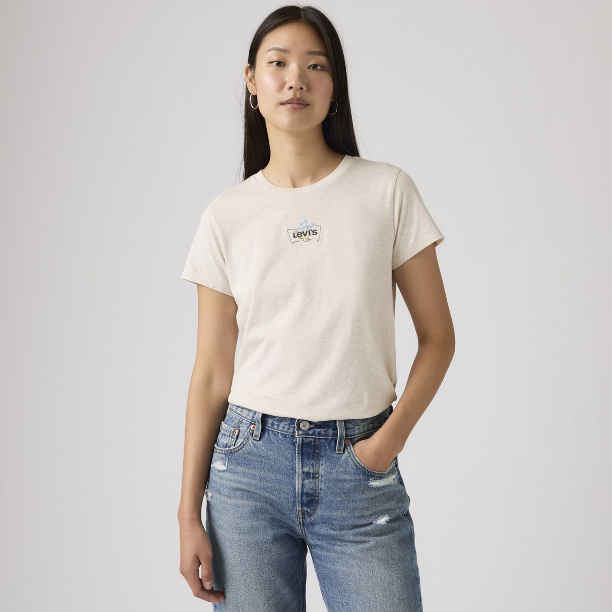 LEVIS - Polera Mujer Manga Corta Regular Fit Crema Levis