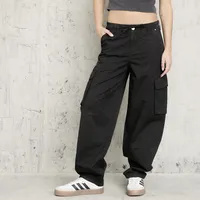 Jeans Cargo Parachute Tiro Medio Mujer