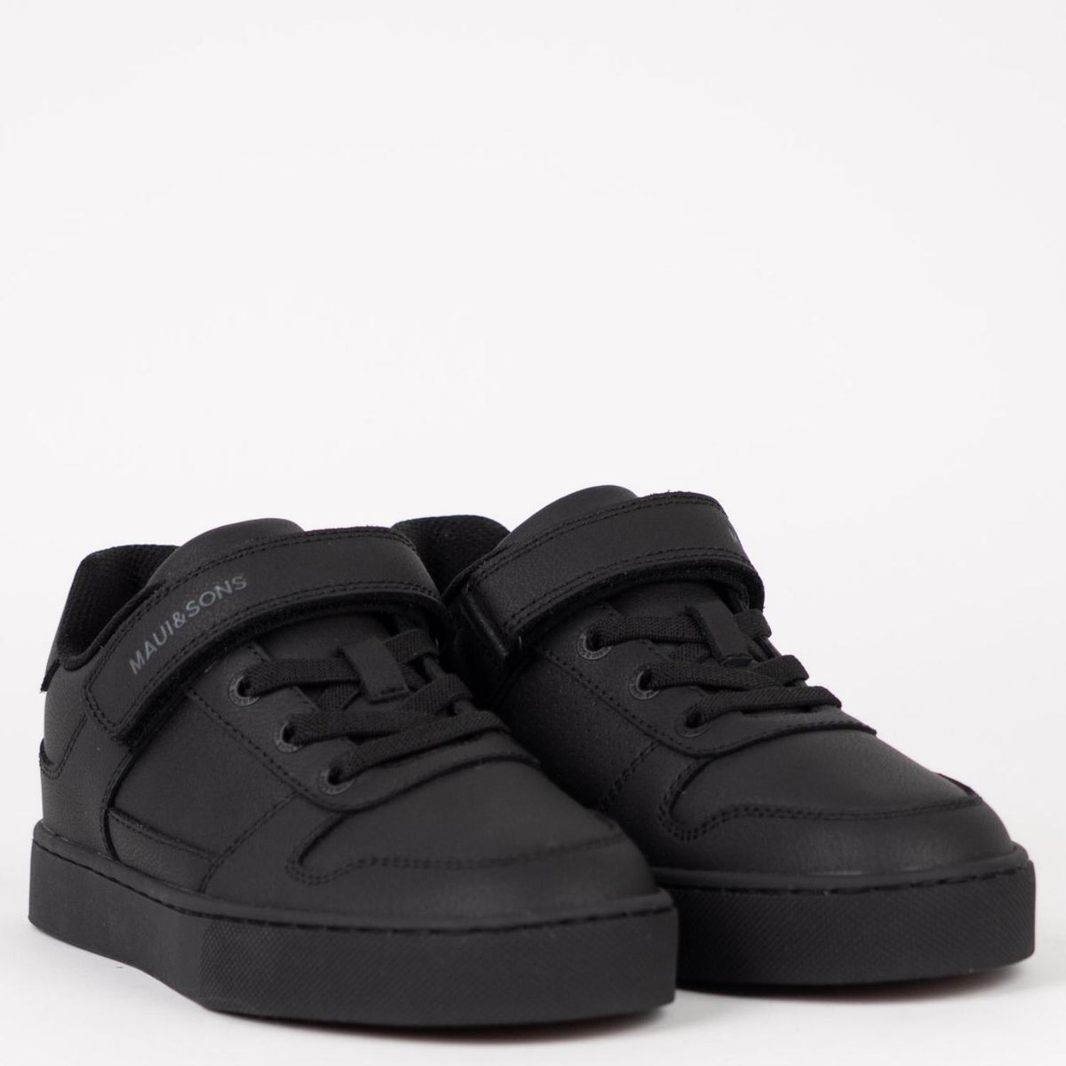 MAUI AND SONS - Zapatilla Escolar Niño Negro (29 a 34) Maui And Sons