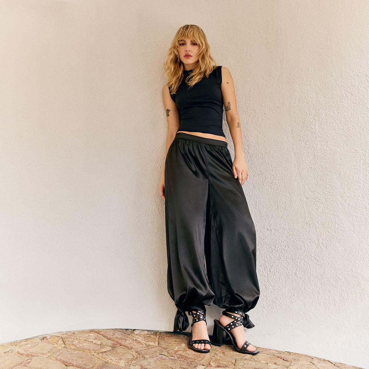 MOSSIMO - Pantalón Balloon Satín Mujer Mossimo