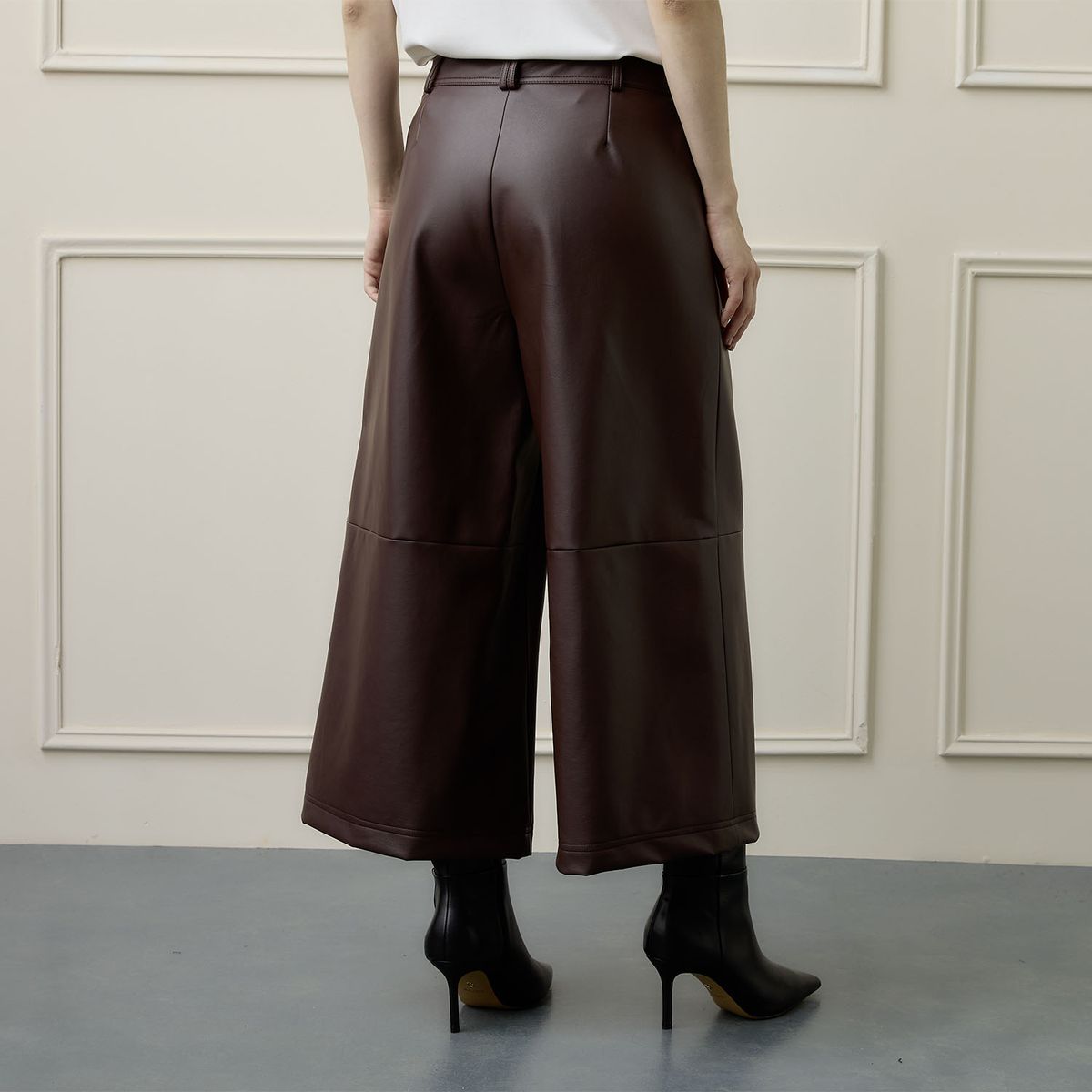 BASEMENT - Pantalón Cuero Effect Mujer Basement