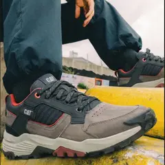 CAT - Zapatilla Urbana Hombre Cuero Gris