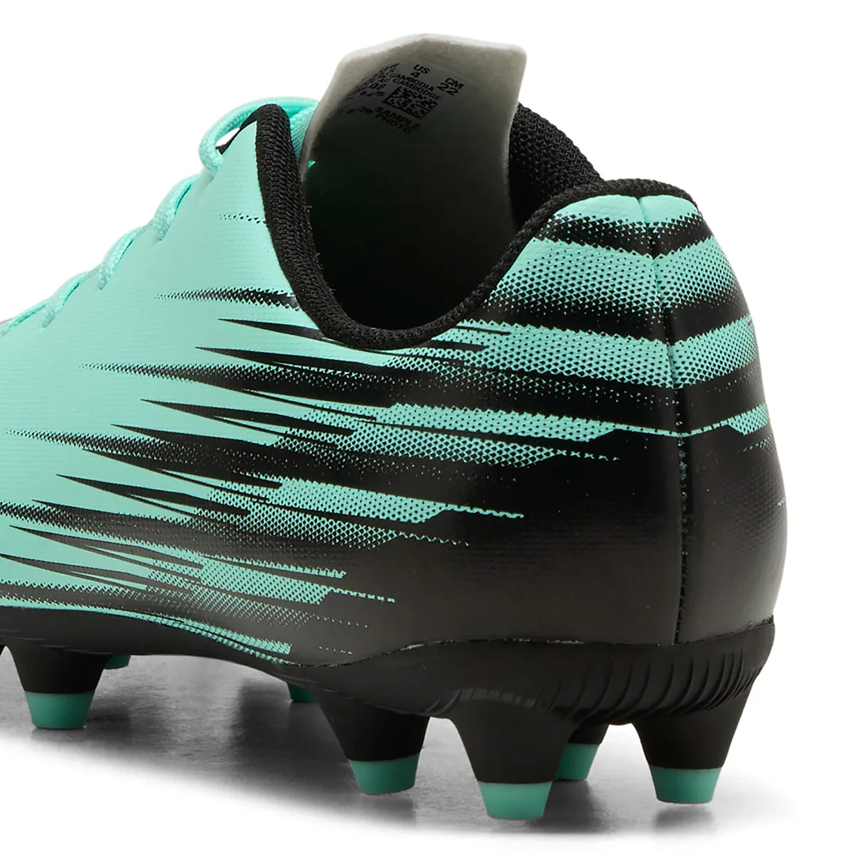 PUMA - Attacanto II Zapatilla Fútbol Niño Verde (28 a 38) Puma