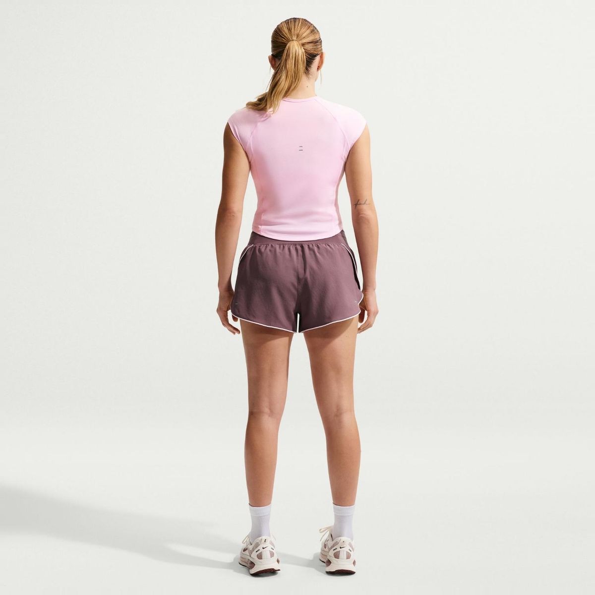 NIKE - Polera Deportiva Mujer Nike