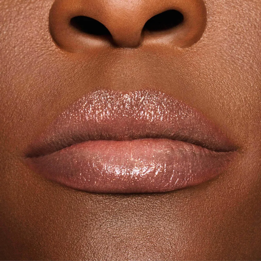 MAC Lustreglass Sheer-Shine Lipstick Surprise, foto 5