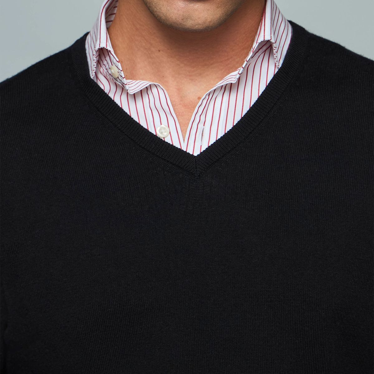 SAVILLE ROW - Sweater Liso Cuello V Lana Merino Saville Row