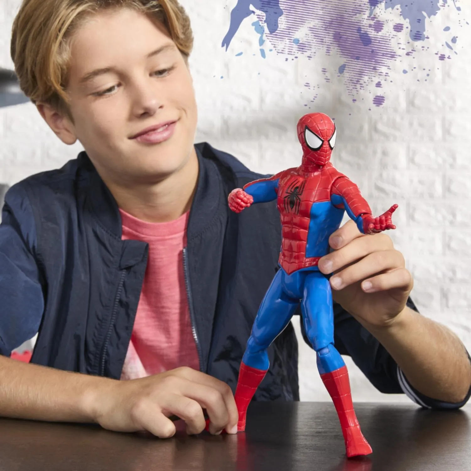 Marvel Spider-Man Titan Series | Figura De 29.2 Cm Con 11 Puntos De Articulación | Regalo +4 Años