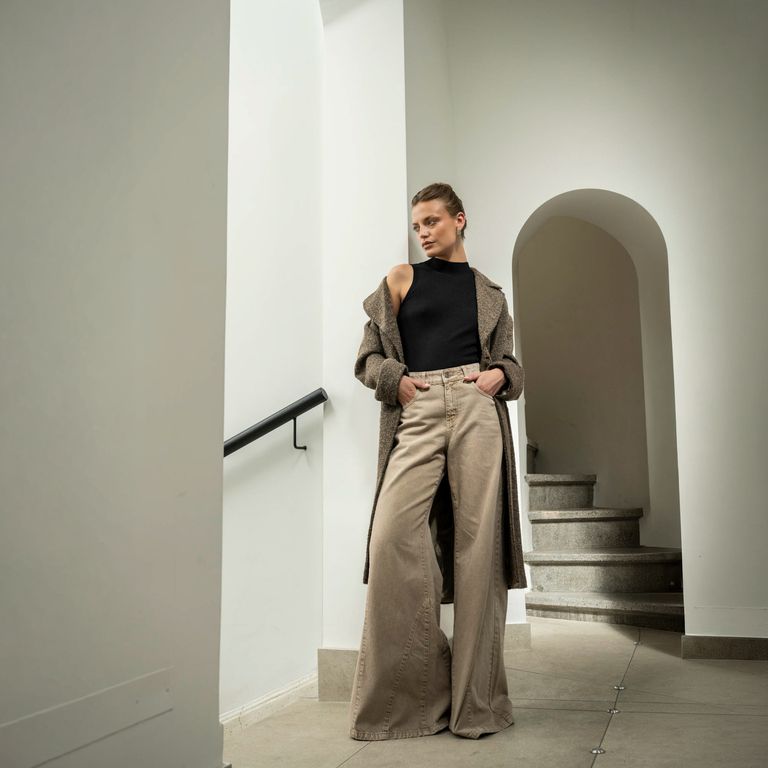 Jeans Palazzo Tiro Alto Bernarda Beige Mujer
