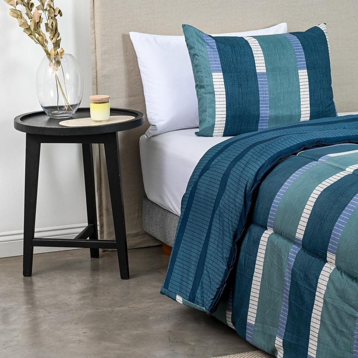  - Plumón Estampado Reversible Campine American Family