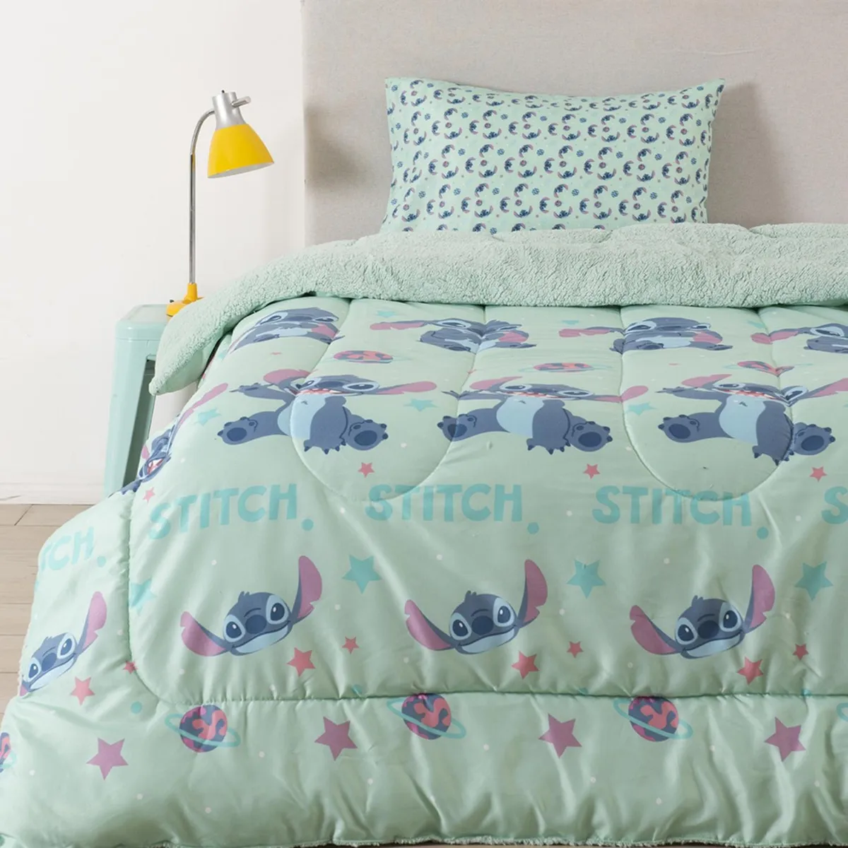 DISNEY - Plumón Sherpa 1.5 Plazas Stitch Disney